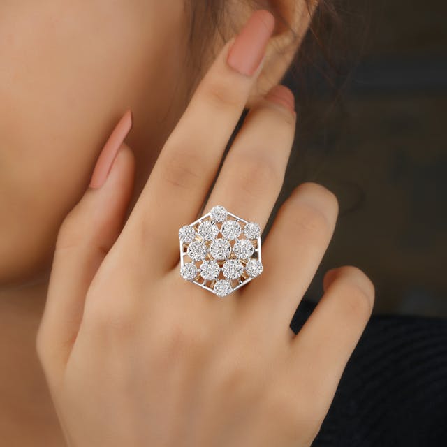 The Diamond 4Cs and How They Affect Global Prices